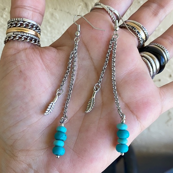 Genuine Turquoise & silver leaf dangly earrings - Picture 6 of 11